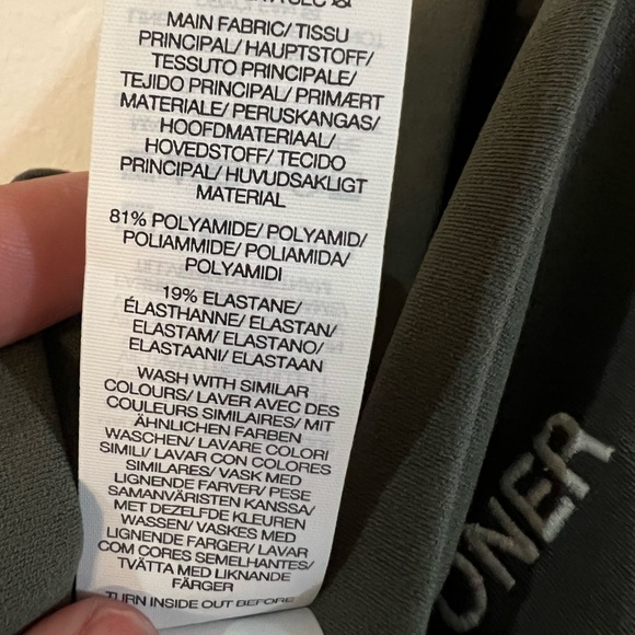 NWT Oner Active SoftMotion Straight Leg Leggings Size Small - Picture 12 of 13